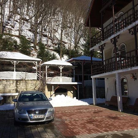 Pension Casa Alba Slănic-Moldova Eksteriør bilde